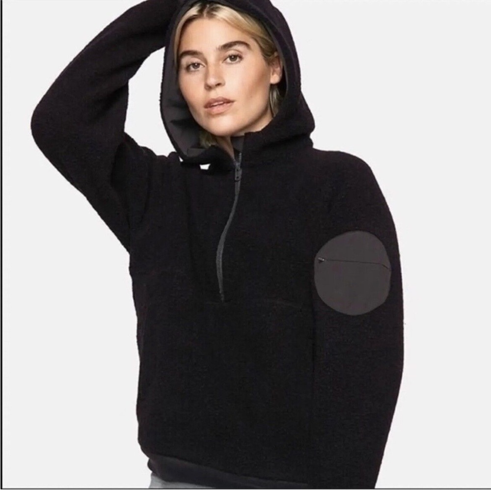 Outdoor Voices Megafleece half zip